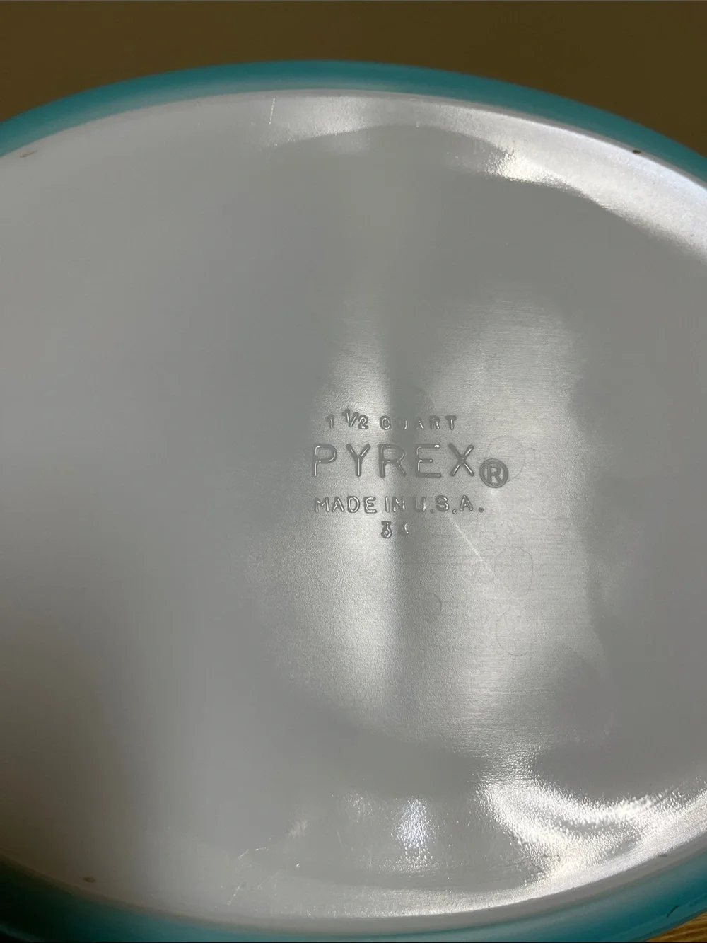 Pyrex VTG 1.5 QT Snowflake Turquoise Print Divided Baking Dish